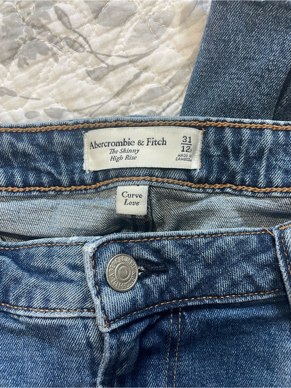Abercrombie & Fitch curve love Skinny High-Rise Jeans